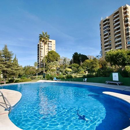 Torres De Aloha 2 Bdr Puerto Banus Daire Marbella Dış mekan fotoğraf