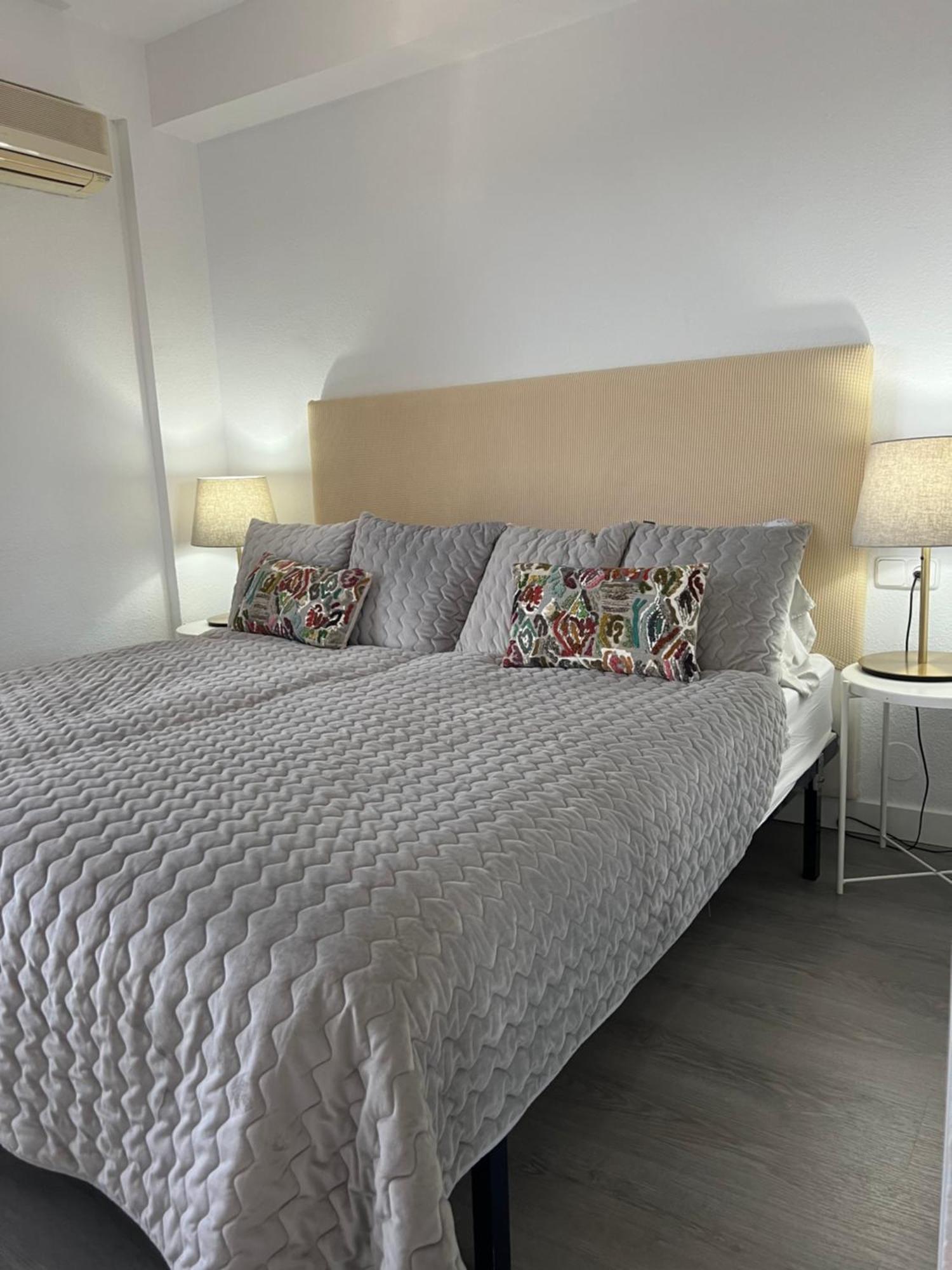Torres De Aloha 2 Bdr Puerto Banus Daire Marbella Dış mekan fotoğraf